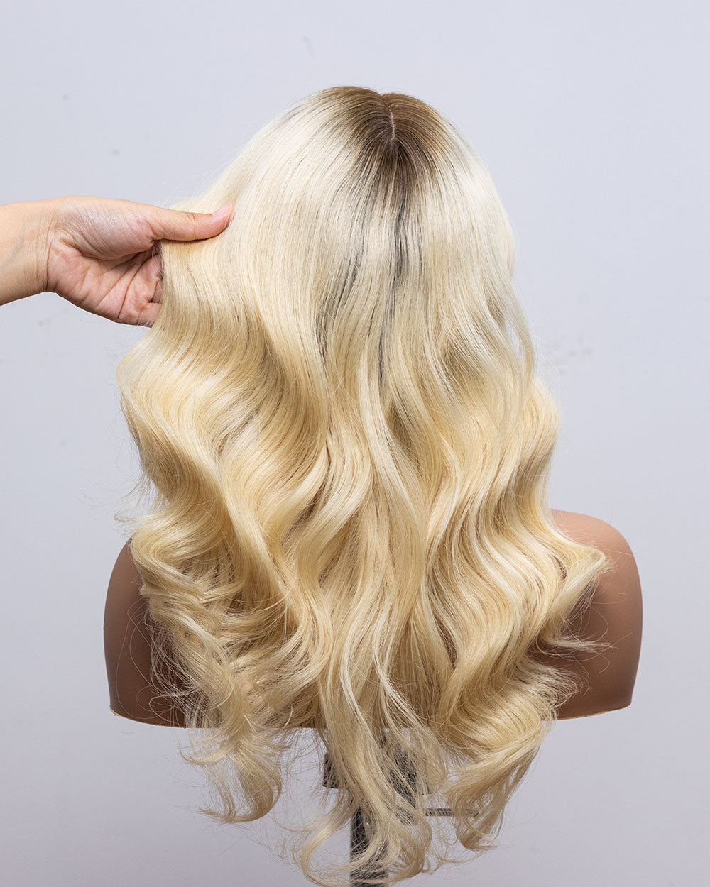 Isabella | 20" Blonde 9x9 Silk Top Topper - TLW002