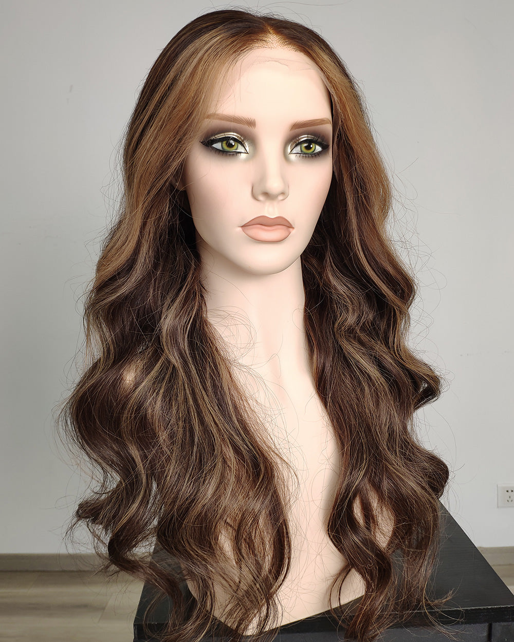Ausverkauf | 22 Zoll Aschblond Lang Gewellt Echthaar Swiss Lace Closure Perücke - RT-2189