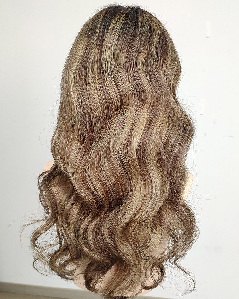 Ausverkauf | 22 Zoll Aschblond Lang Gewellt Echthaar Swiss Lace Closure Perücke - RT-2189