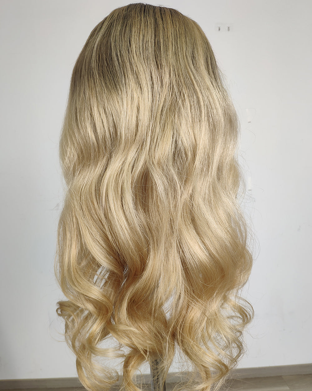 Clearance | 24 Inches Rooted Champagne Beige Blonde Human Hair Swiss Lace Closure Wig - RTW-752