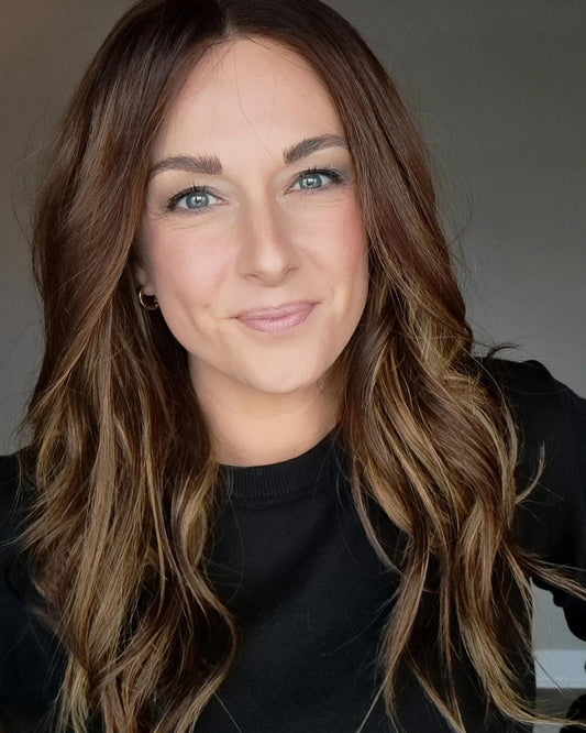 Talia | 20" Brown with Blonde Highlight Body Wave Glueless Swiss Lace Closure Wig - WW034