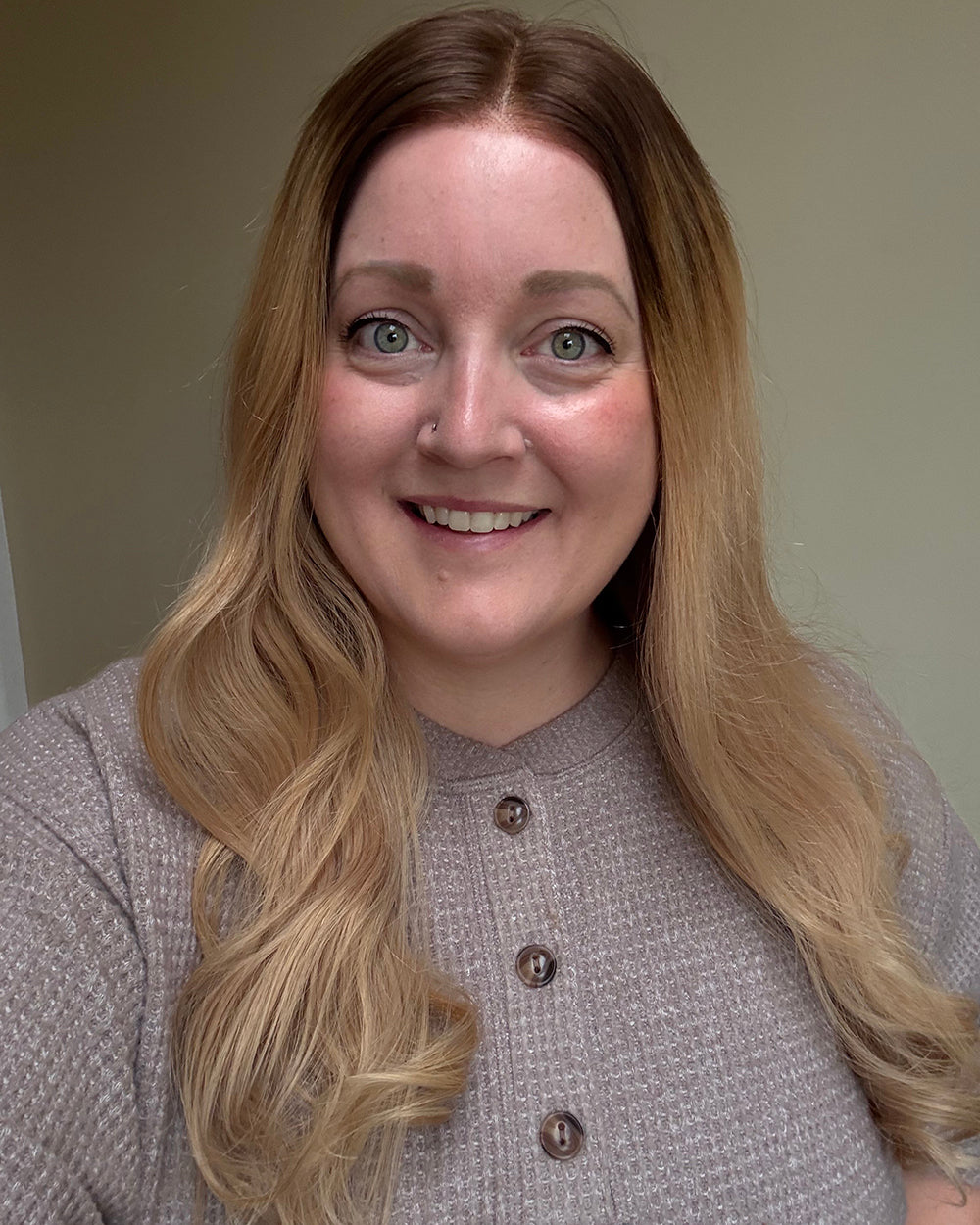 Saskia | 22" Ash Blonde Balayage Wavy Human Hair Maxipart Swiss Lace Closure Wig - WW009