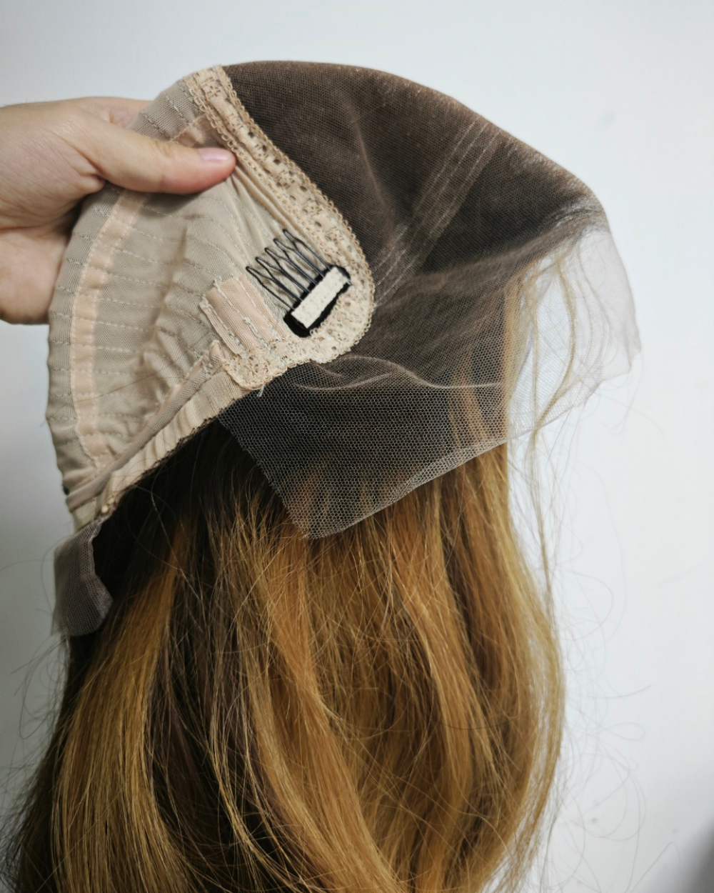 Ausverkauf | 22 Zoll Aschblond Lang Gewellt Echthaar Swiss Lace Closure Perücke - RT-2189